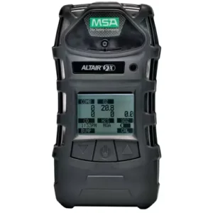 Detector multigas portatil MSA con pantalla digital y sensores para monitoreo simultáneo de gases en industria