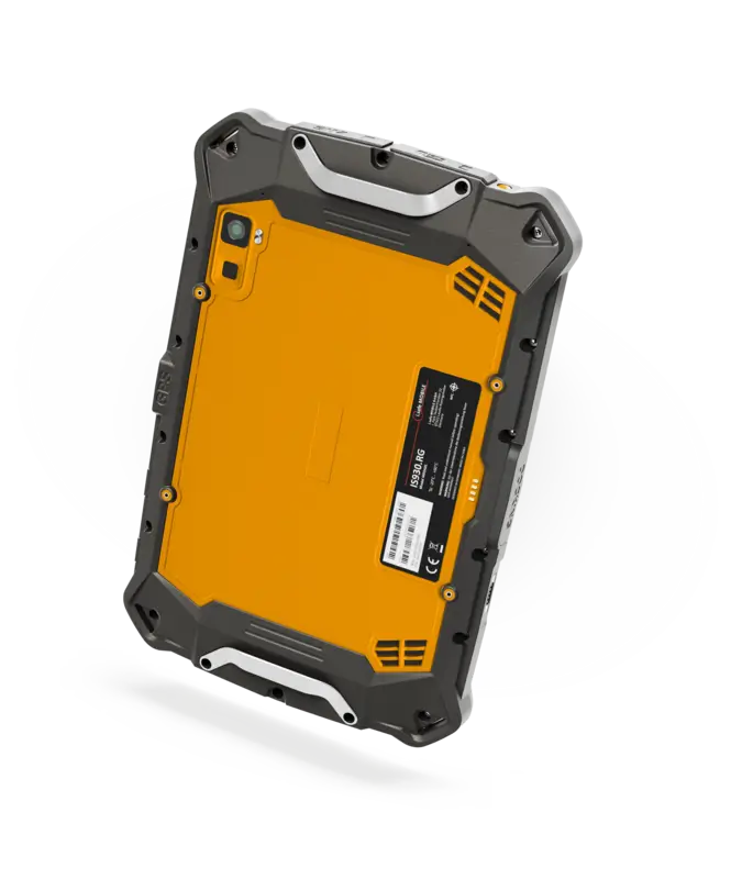 Tablet para uso industrial IS930.RG vista posterior con carcasa reforzada, cámara y estructura robusta