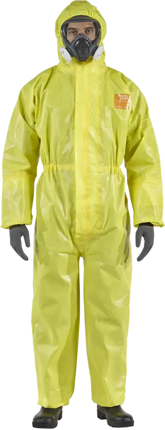Vista frontal del traje químico desechable industrial AlphaTec 3000 Modelo 111 de color amarillo