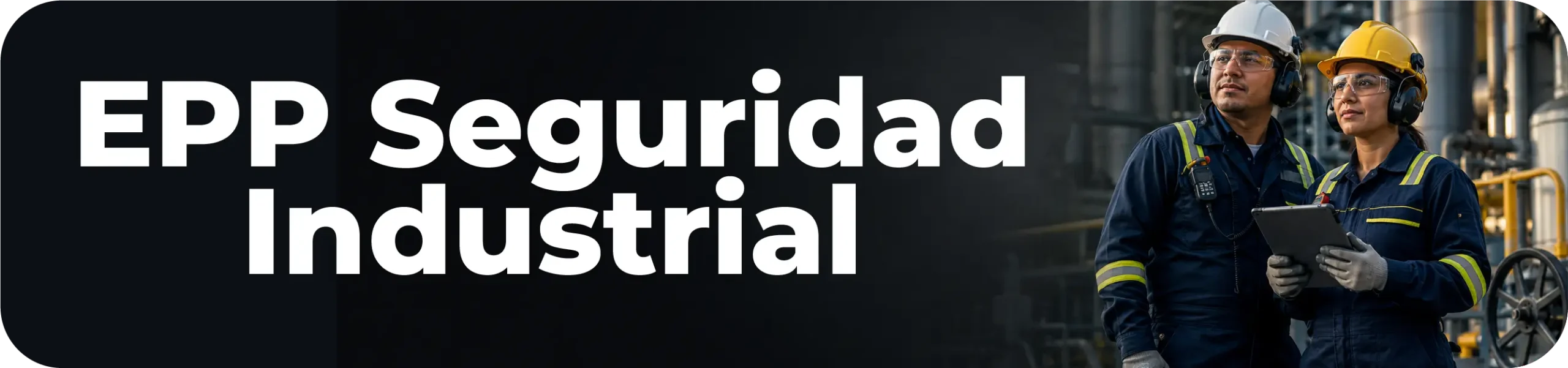EPP para seguridad industrial en profesionales equipados dentro de una planta de petróleo e industria.