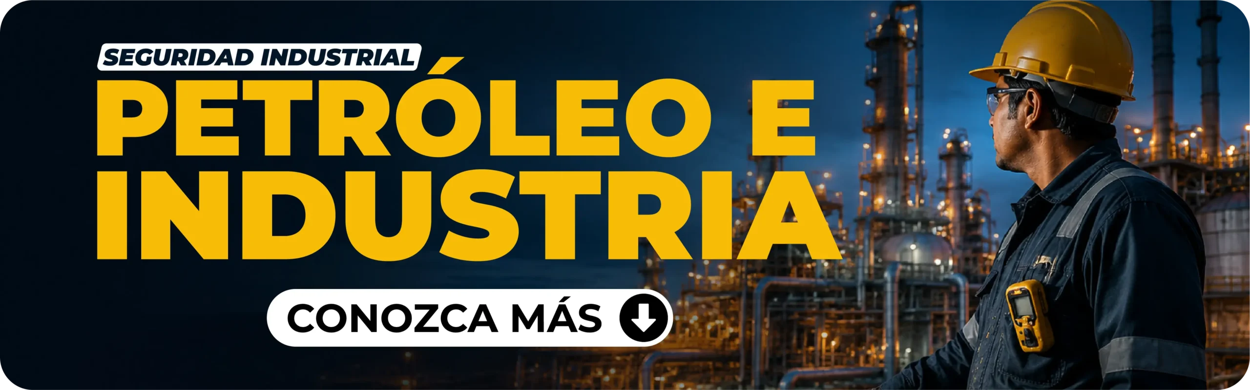 Profesional con detector de gases en refinería para soluciones de seguridad industrial.